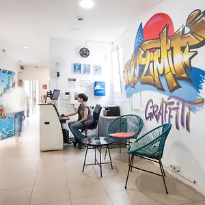 Hostal No Limit Graffiti, Barcelona